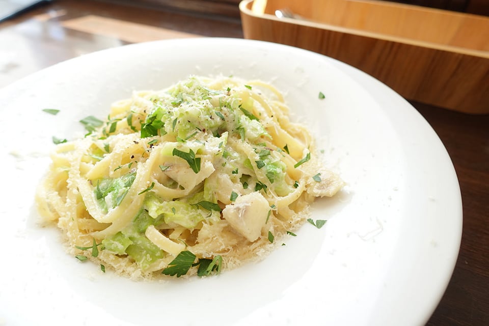 クリームパスタ